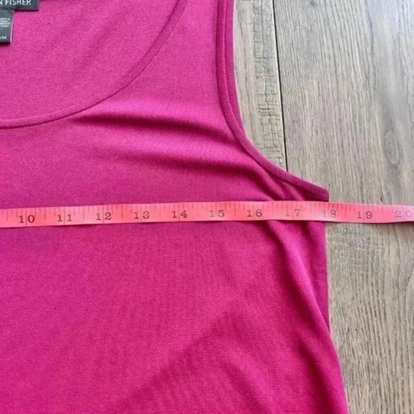 Eileen Fisher 100% Silk Sleeveless Tunic Blouse Size M Cranberry Pink Luxe Top - Picture 5 of 7